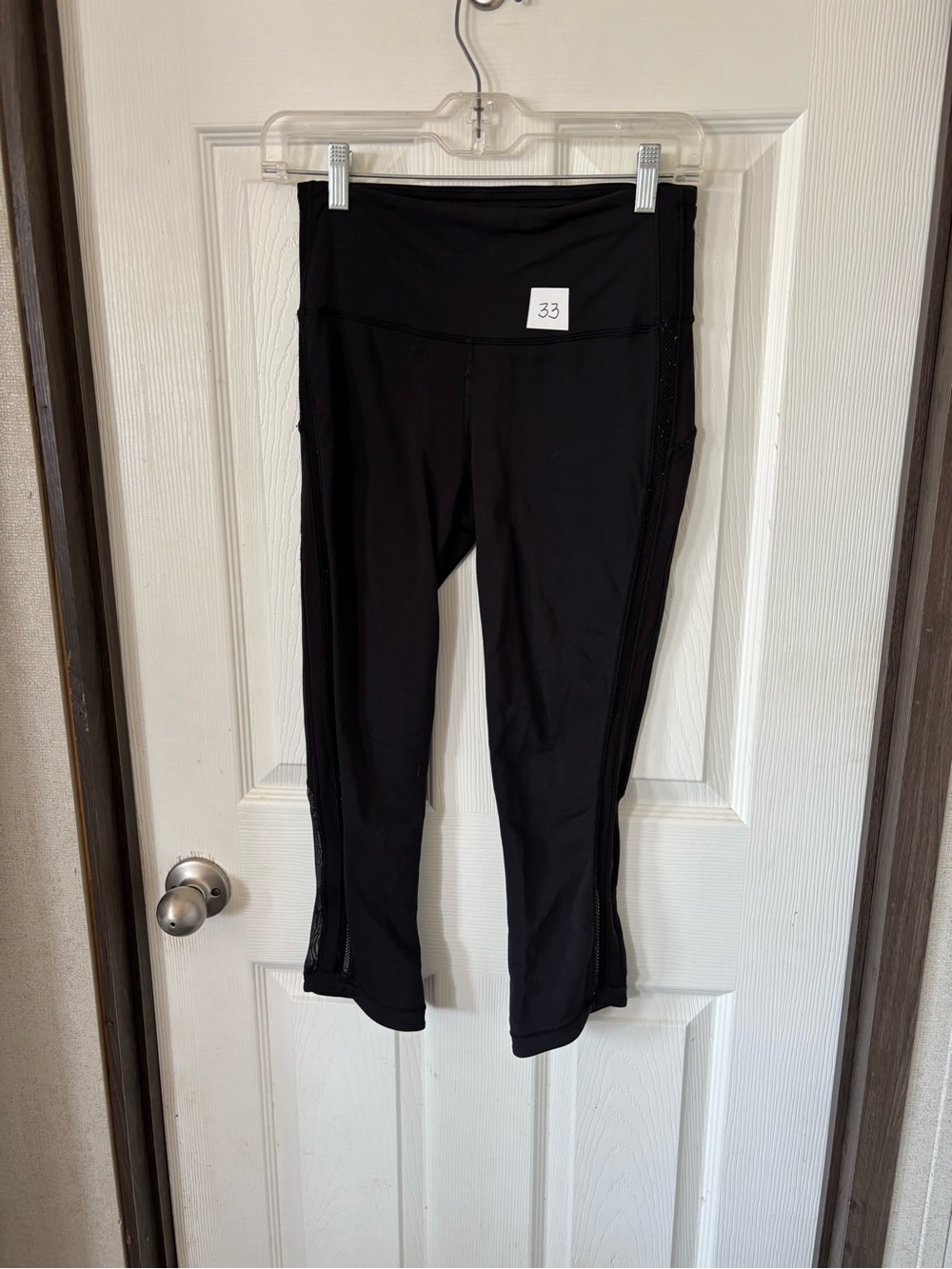 lululemon athletica Black Cropped Leggings